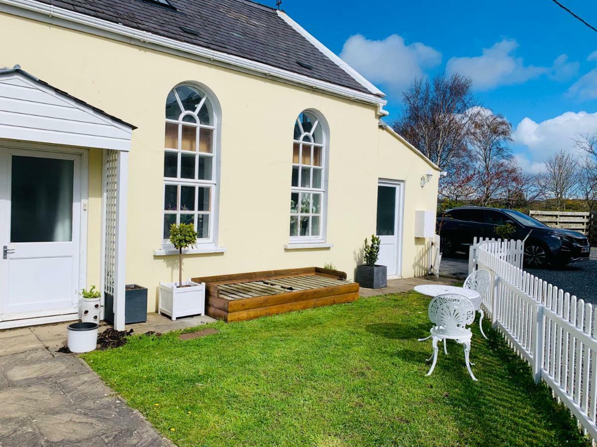 The Chapel House & Hot Tub Villa Andreas Exterior photo